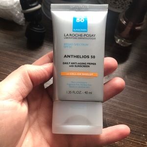 LA Roche-Posay Anthelios 50 Daily anti aging prime